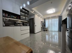 深圳罗湖布心谱心苑三室两厅